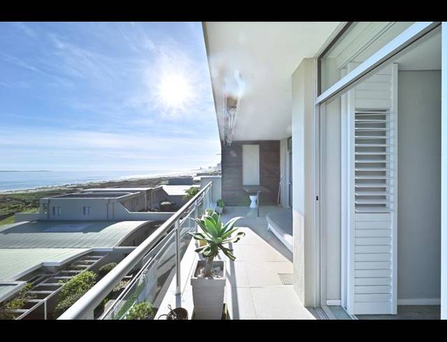 3 BEDROOM APARTMENT FOR SALE IN TABLE VIEW